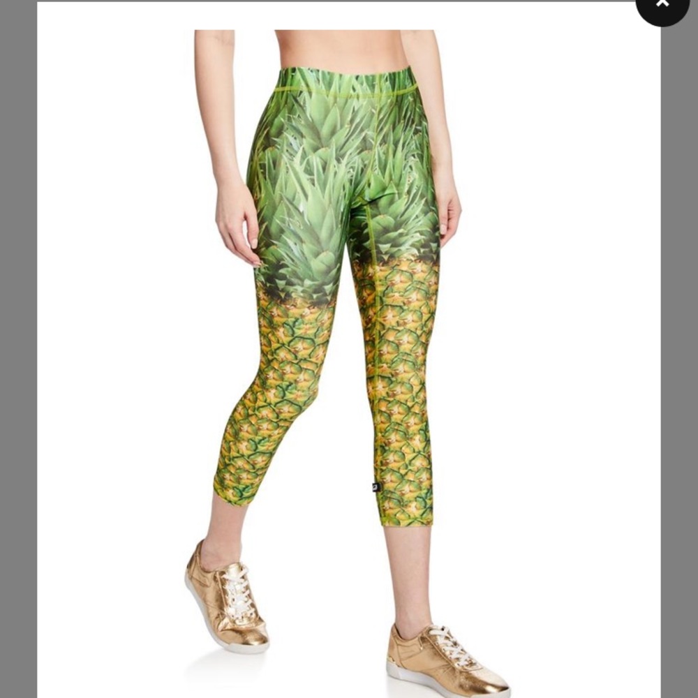 Terez pineapple Capri